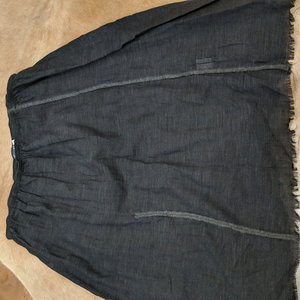 Size 4  cotton dark grey skirt cashmere trim